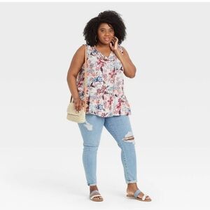 Women's Sleeveless Babydoll
Top Knox Rose